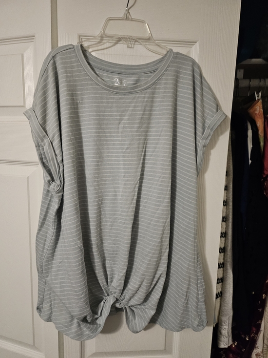 Maurices Tops - Maurices 24/7 Light Teal Striped Top With Front-Knot And Dolman Sleeves Size 2
